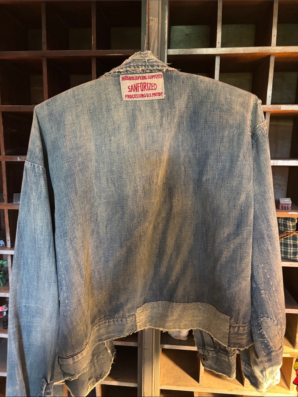 Magnolia Pearl RARE Distressed Light Blue Denim Jacket - Picture 5 of 6